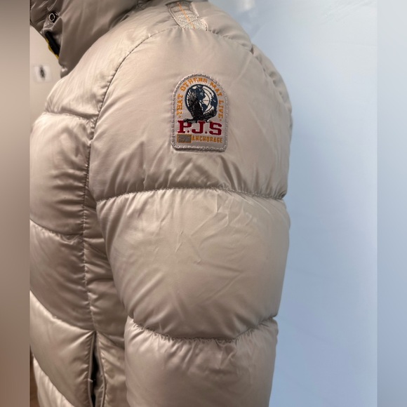 PARAJUMPER SHEEN Women's Silver Puffer WINTER Jacket - Picture 2 of 10